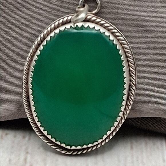 Other Jewelry - Native American Navajo Green Onyx Pendant Signed WL Vintage Sterling Silver